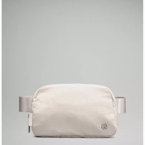 Lululemon Wear Everywhere Belt Bag 1L